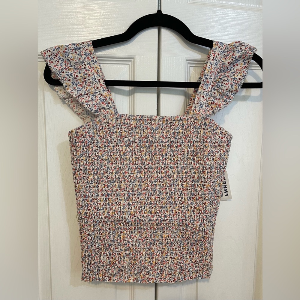 Old Navy Woman’s Top #155